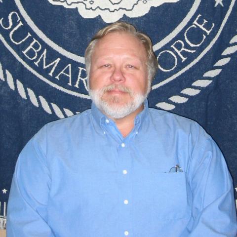  Kenneth Sewell